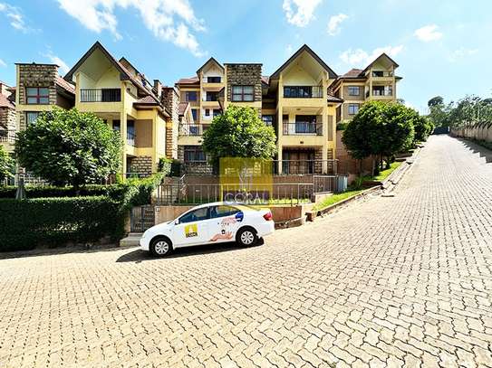 4 Bed Villa with Swimming Pool in Limuru image 2