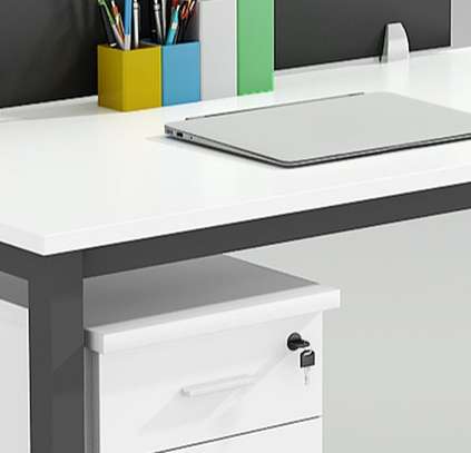 Modern 4-Way Office Workstation image 2