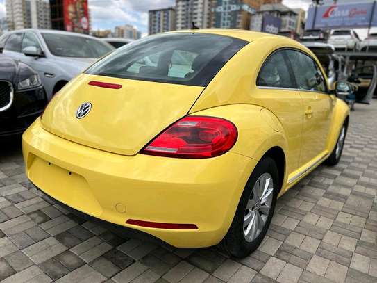 2015 Volkswagen beetle image 15
