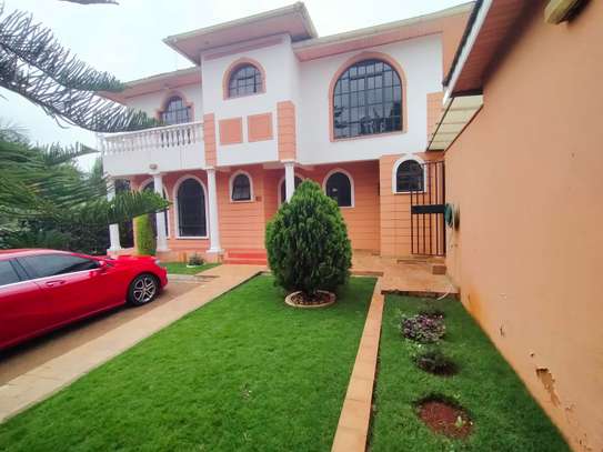 4 Bed House with En Suite in Kiambu Road image 15