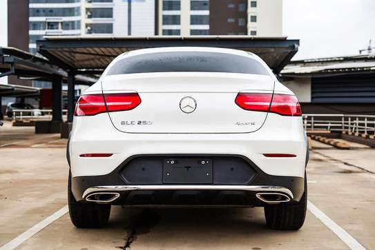 Mercedes-Benz GLC 250 Coupe image 2