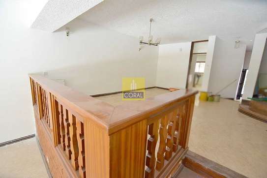 5 Bed House with Garden in Westlands Area image 10