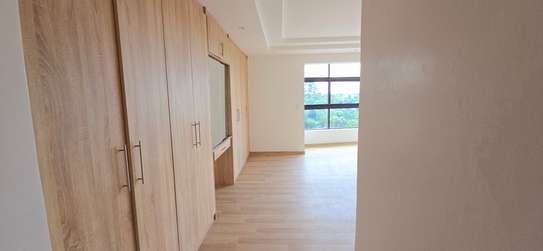 3 Bed Apartment with En Suite at Parklands image 12