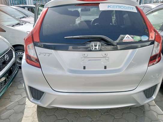 Honda fit image 3