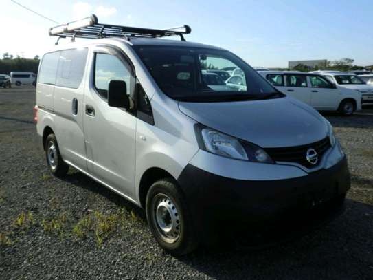 NISSAN NV200( MKOPO/HIRE PURCHASE ACCEPTED image 2