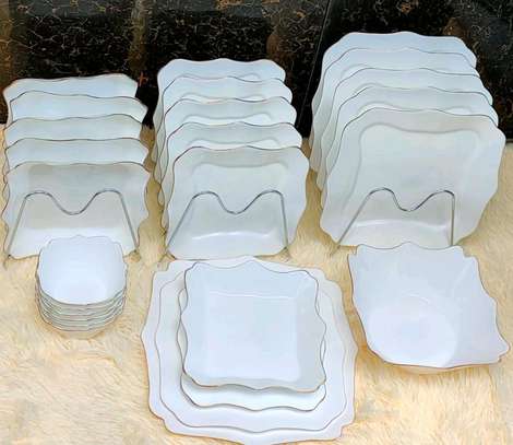 26 pcs dinner sets image 1