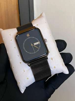 Apple Watch image 4