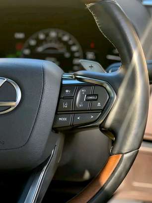 Lexus LX600 Grey SUV Luxury Spacious Powerful image 5