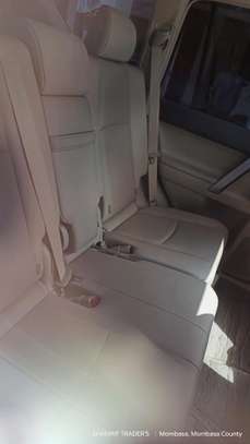 Toyota land Cruiser Prado TX Diesel 2018 image 11