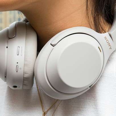 The Sony WH-1000XM3 image 9