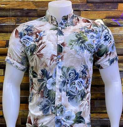 Men floral Shirts 
Ksh 1500 image 1