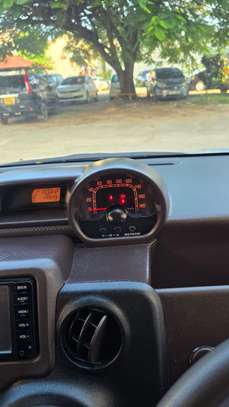 Toyota spade 2016 image 5