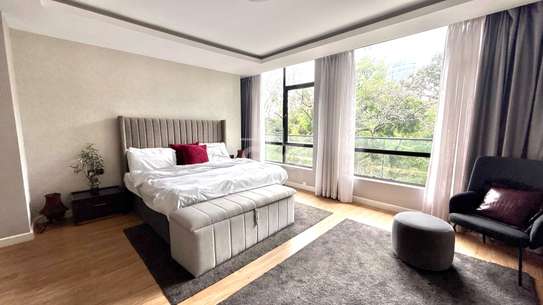 Furnished 2 Bed Apartment with En Suite in Westlands Area image 9