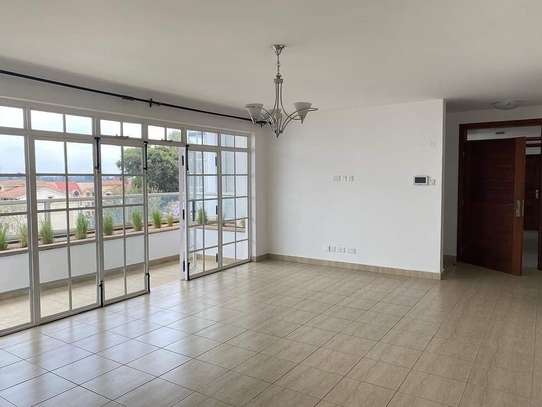 3 Bed Apartment with En Suite in Lavington image 3