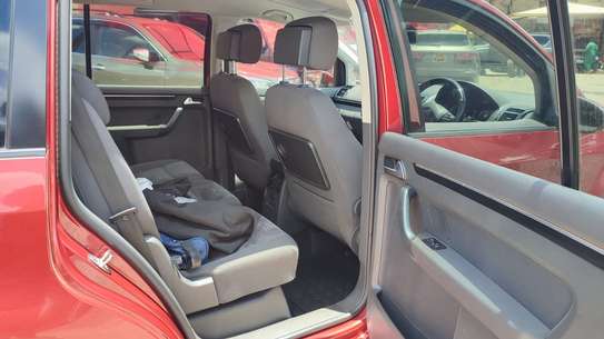 2016 VOLKSWAGEN TOURAN 81,000 KMS image 5