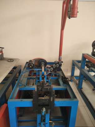 Single Wire Full-Automatic Chain Link Fence Machine - 2 sets image 3