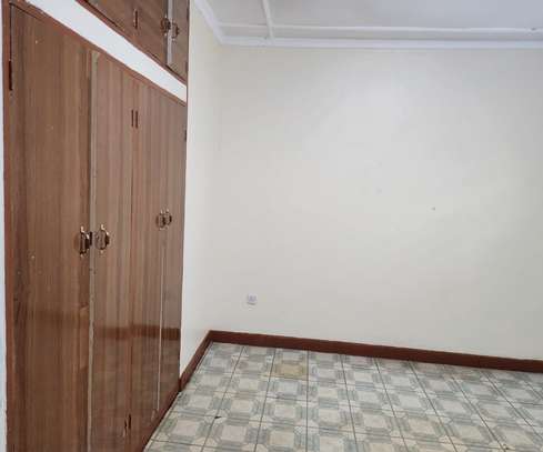 4 Bed House with En Suite in Karen image 11