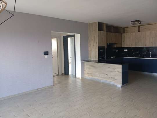 2 Bed Apartment with En Suite at Valley Arcade image 4