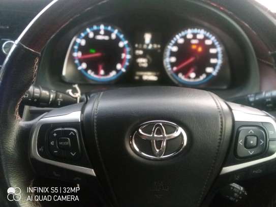 Toyota harrier image 1