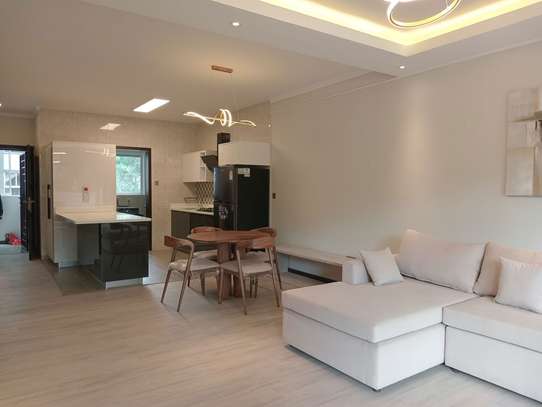 2 Bed Apartment with En Suite in Riverside image 15