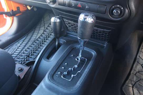 Jeep Wrangler Rubicon 2012 150,000 Kms image 6