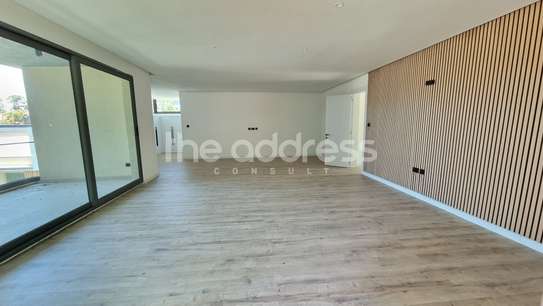 5 Bed Villa with En Suite in Lavington image 9