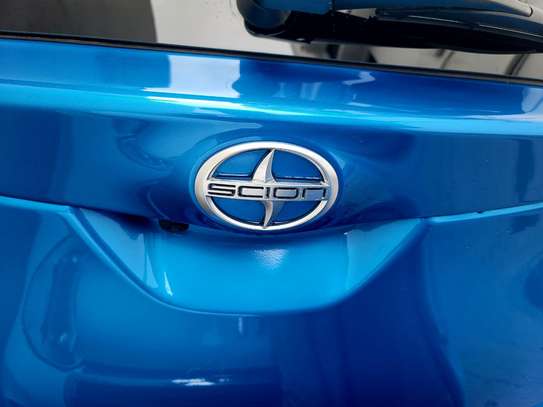Toyota Auris Blue 2017 image 3