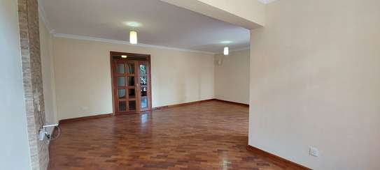 3 Bed Apartment with Backup Generator in Kilimani image 3