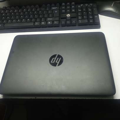 Affordable HP 820 image 1