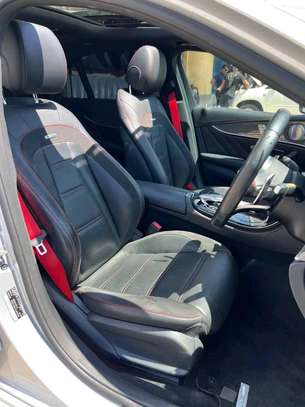 Mercedes Benz C200 AMG image 4