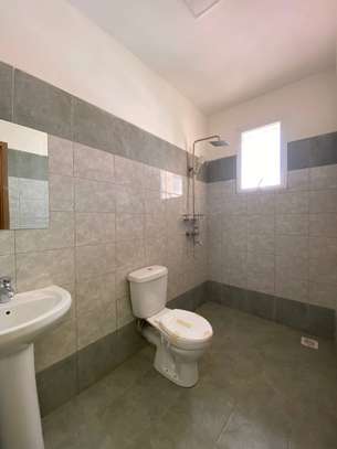 3 Bed Apartment with En Suite in Ongata Rongai image 4