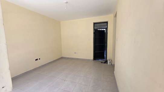 Warehouse with Parking in Eastern ByPass image 6