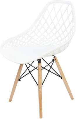 Dining Eames Mesh Chair image 3