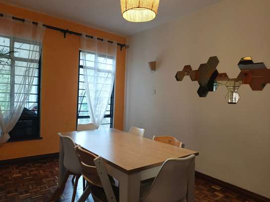 5 Bed Townhouse with En Suite in Spring Valley image 7