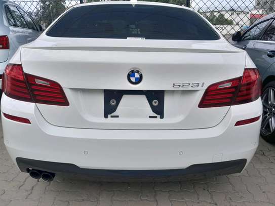 BMW 523i 2016 white sport image 1