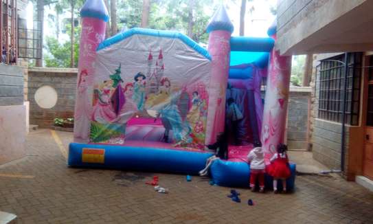 bouncing castles for hire image 2