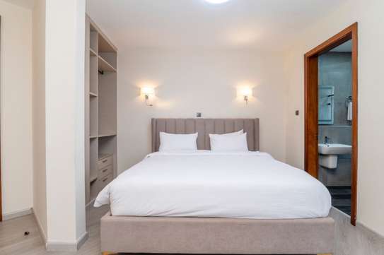 Serviced 1 Bed Apartment with En Suite in Westlands Area image 9