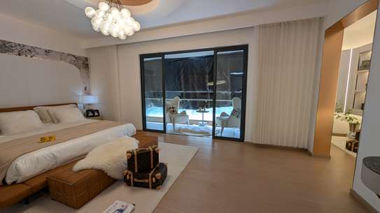 5 Bed Apartment with En Suite at Ndemi Road image 10