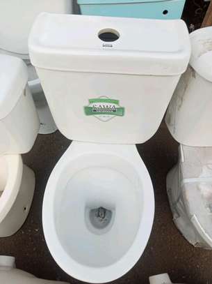 Toilet seat image 2