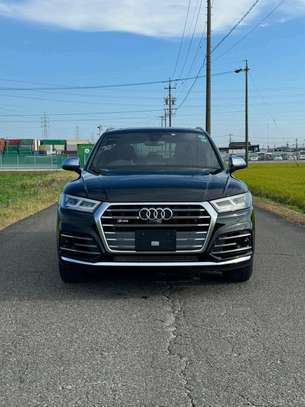 Audi Q5S S-line Sunroof 2018 black image 2