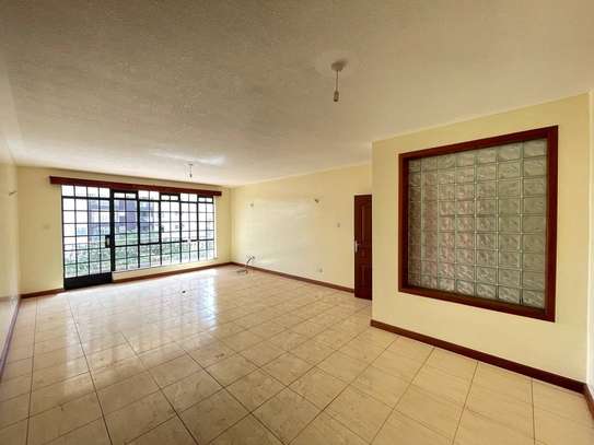 3 Bed Apartment with En Suite in Kilimani image 1