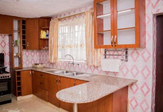5 bedroom house for sale in Roysambu Area image 9