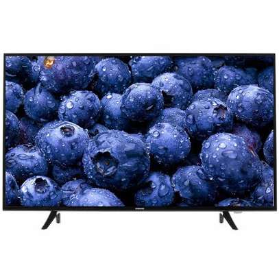 SAMSUNG 43inches smart tv 5 series image 1
