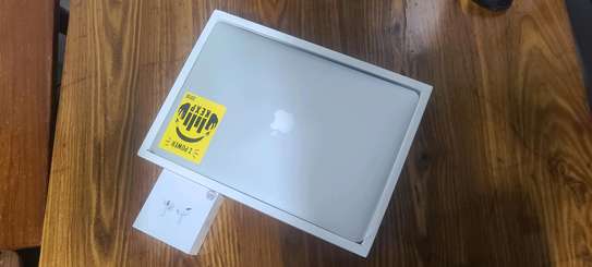 2013 15 inch MACBOOK PRO image 8