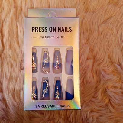 Reusable press on nails 24 pieces image 3