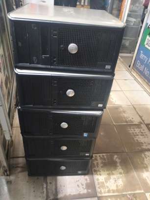 CPU Dell core 2 duo 2gn ram/250gb HDD at 4000 image 1