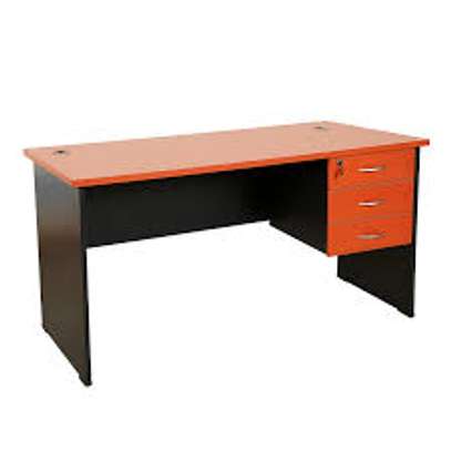 1.4 M Iported Wooden 3 Drawer Economic Desk image 13