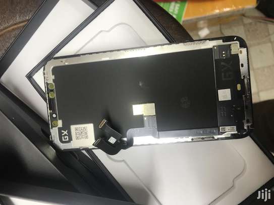 iPhone X Screen Replacements image 1