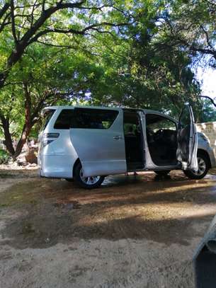 Toyota vellfire and alphard in mombasa for sale image 3