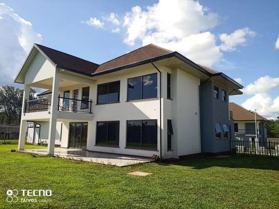 4 Bed Townhouse with En Suite at Off Kiambu Rd image 31